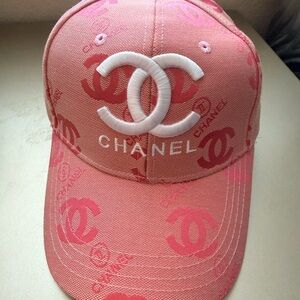 New , CC logo Pink Logo Cap